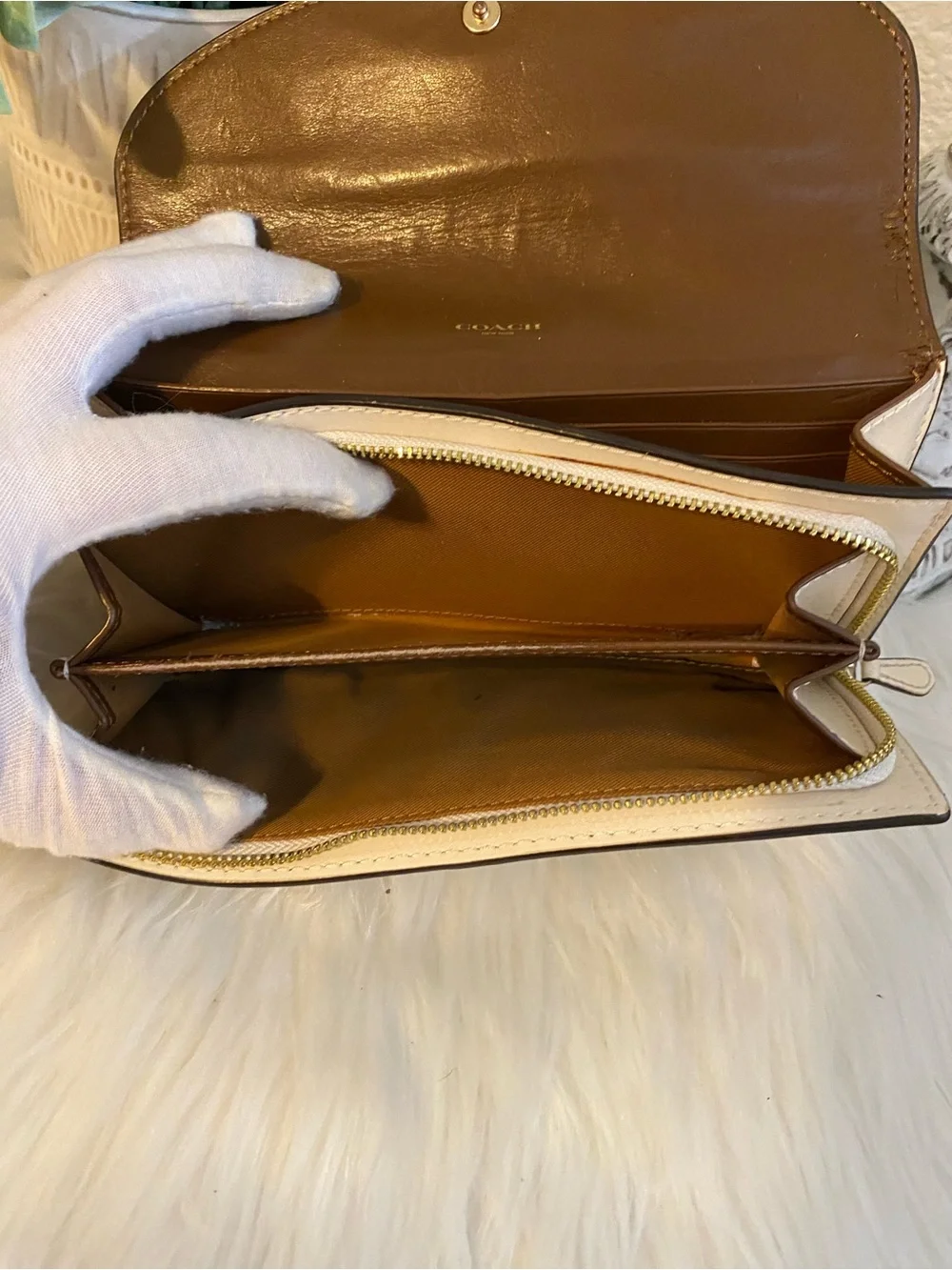 Coach Two-Tone Signature Canvas Wallet - Cream/Brown